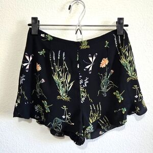 Aritzia SUNDAY BEST Black Floral High Waist Shorts Size 2